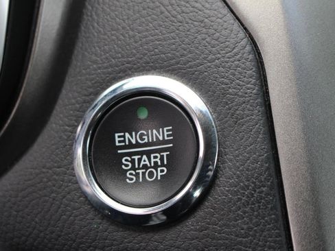 Used 2017 Ford Fusion SE w/ Equipment Group 201A AWD/4WD image 25