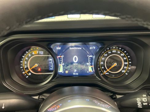 New 2025 Jeep Wrangler Sahara image 21