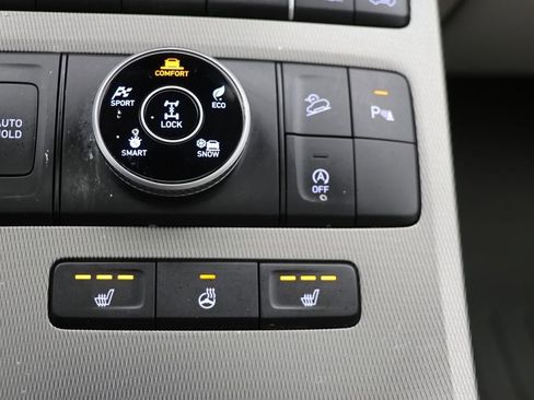 Used 2021 Hyundai Palisade SEL w/ Premium Package image 28