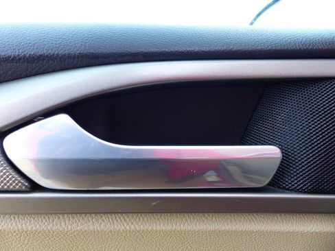 Used 2014 Ford Fusion SE image 20