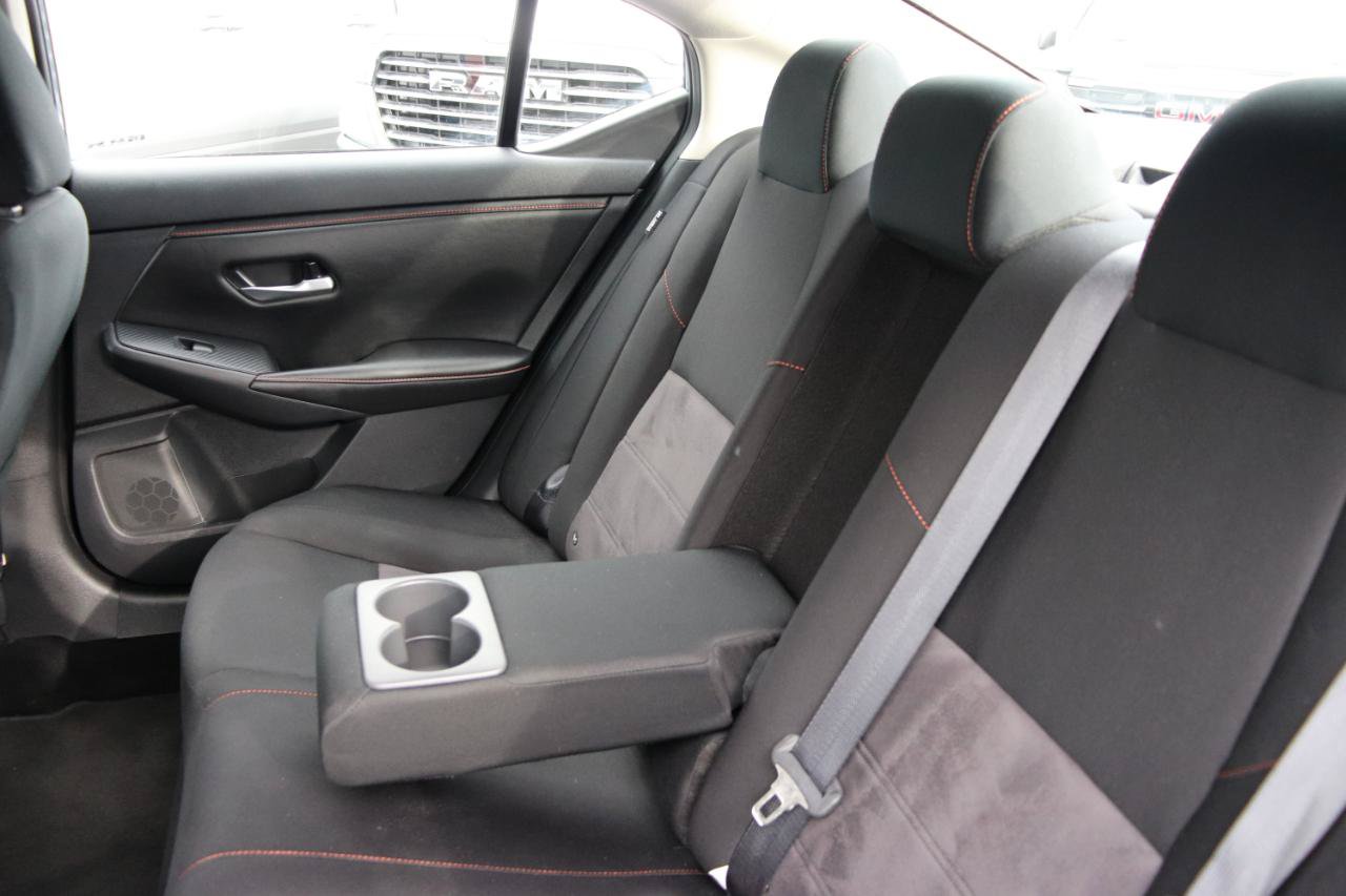 Used 2025 Nissan Sentra SR w/ Midnight Edition FWD image 22