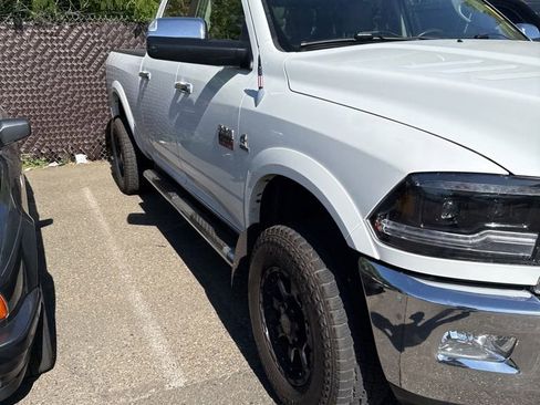 Used 2012 RAM 2500 Laramie AWD/4WD image 4