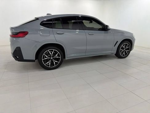 Certified 2024 BMW X4 xDrive30i w/ M Sport Package AWD/4WD image 6