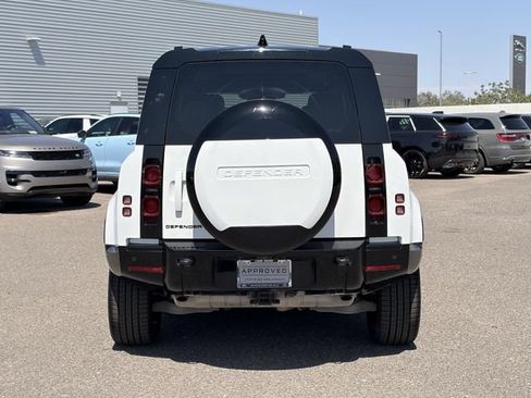 Used 2024 Land Rover Defender 110 X-Dynamic SE AWD/4WD image 29