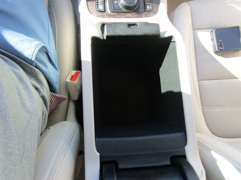 Used 2020 GMC Acadia Denali w/ Technology Package image 43