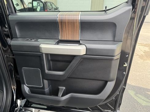Used 2017 Ford F150 Lariat AWD/4WD image 46