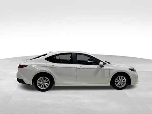 Used 2025 Toyota Camry LE w/ Convenience Package image 3