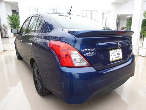 Used 2018 Nissan Versa SV w/ SV Special Edition Package image 8