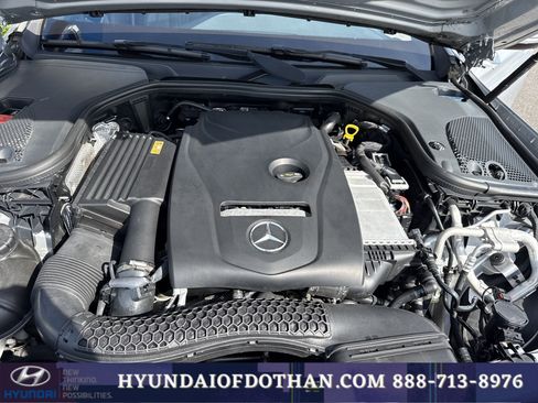Used 2017 Mercedes-Benz E 300 image 18