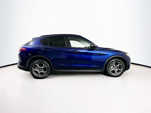 Used 2021 Alfa Romeo Stelvio Sprint w/ Nero Edizione AWD/4WD image 10