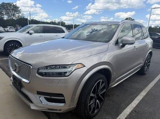 Used 2025 Volvo XC90 B5 Plus w/ Protection Package Premier AWD/4WD video 1