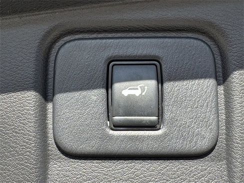 Used 2017 Nissan Murano SL image 31