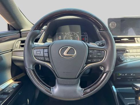 Used 2019 Lexus ES 350 w/ Premium Package FWD image 20