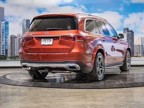 Certified 2022 Mercedes-Benz GLS 450 4MATIC image 8