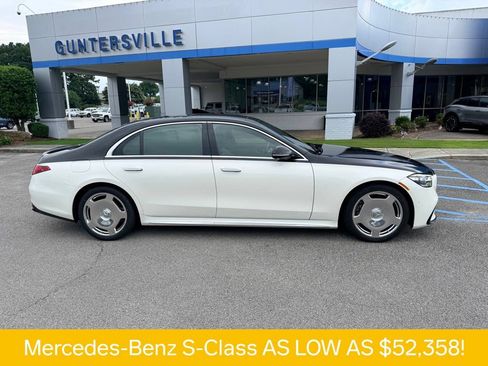 Used 2022 Mercedes-Benz S 500 4MATIC w/ AMG Line Package image 4