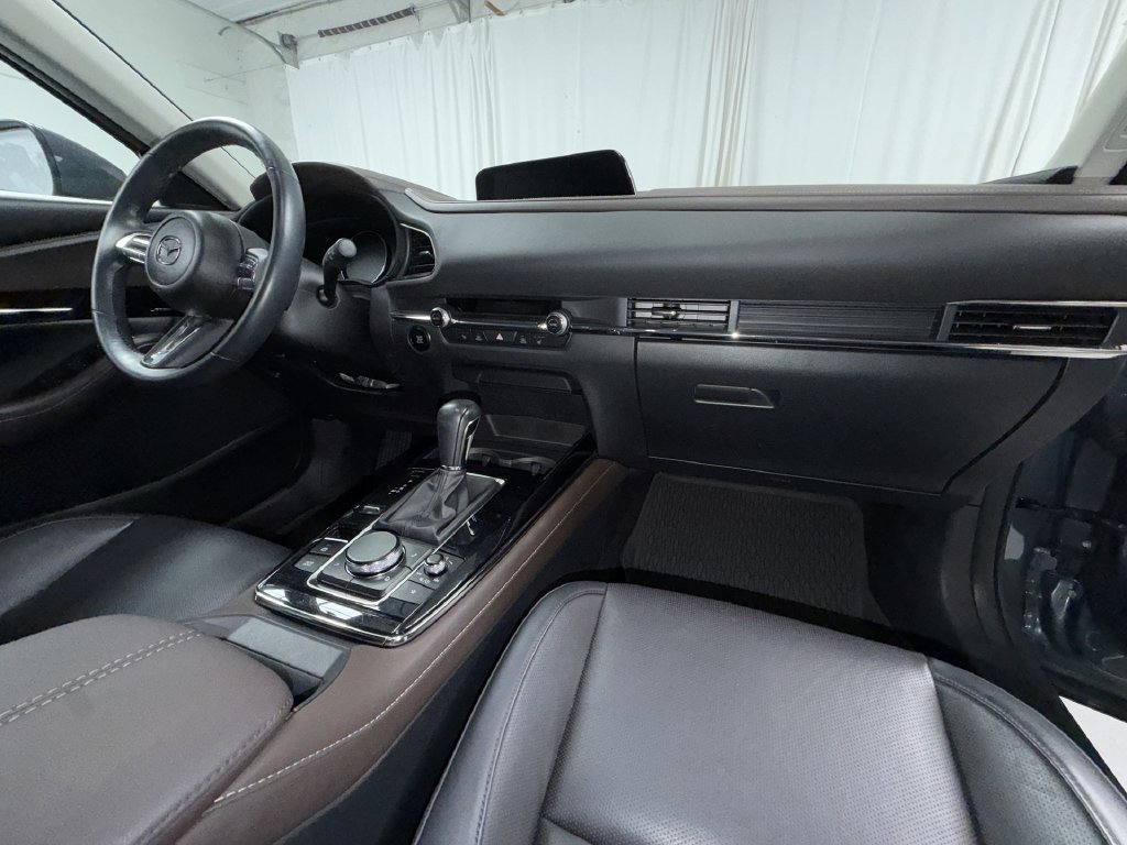Used 2021 MAZDA CX-30 AWD 2.5 S w/ Premium Package image 19