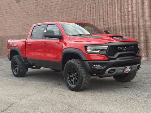 Used 2022 RAM 1500 TRX w/ TRX Level 1 Equipment Group AWD/4WD image 2