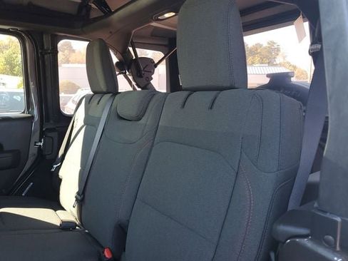 New 2026 Jeep Wrangler Unlimited Rubicon AWD/4WD image 12