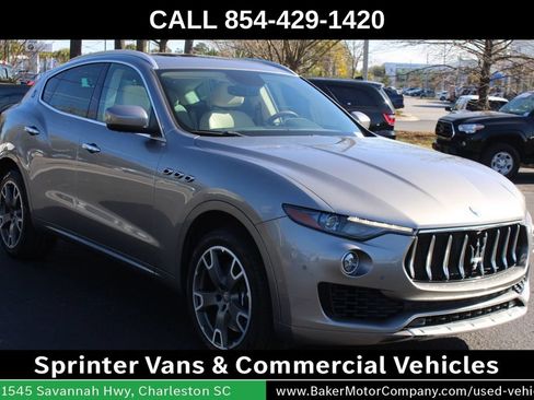 Used 2017 Maserati Levante S AWD/4WD image 7