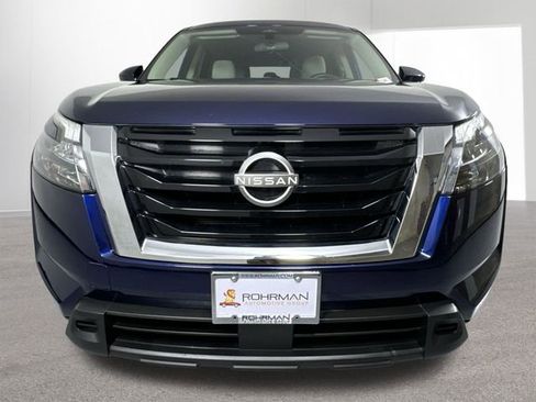 Used 2023 Nissan Pathfinder SV image 28