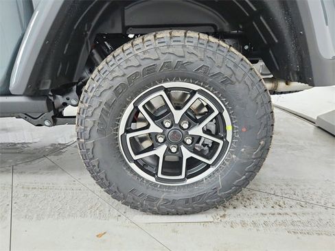 New 2026 Jeep Gladiator Rubicon w/ Steel Bumper Group image 48
