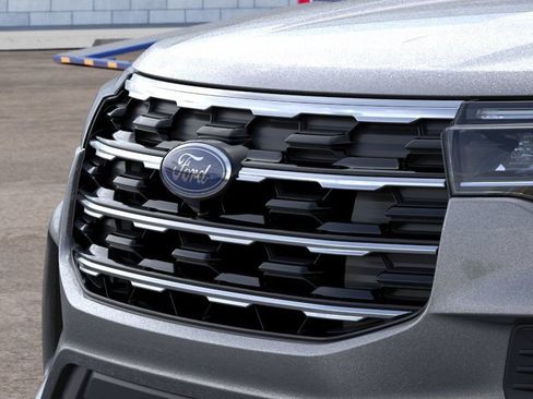 New 2026 Ford Explorer Active AWD/4WD image 17