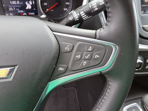 Used 2022 Chevrolet Equinox LT image 20