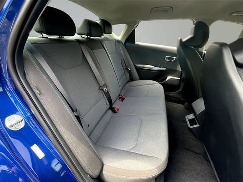 Used 2025 Kia K4 FWD image 23