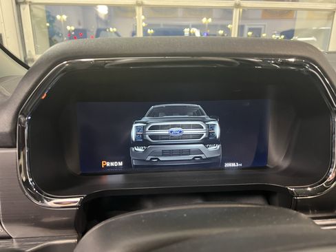 Used 2023 Ford F150 Lariat image 6