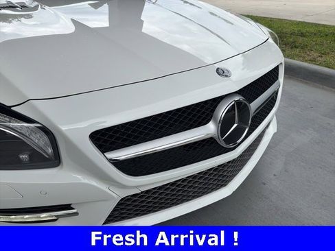 Used 2014 Mercedes-Benz SL 550 SL 550 image 16