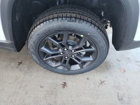 New 2025 Jeep Grand Cherokee Limited image 25