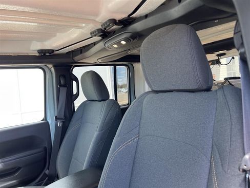 Used 2024 Jeep Wrangler Unlimited Sport AWD/4WD image 19