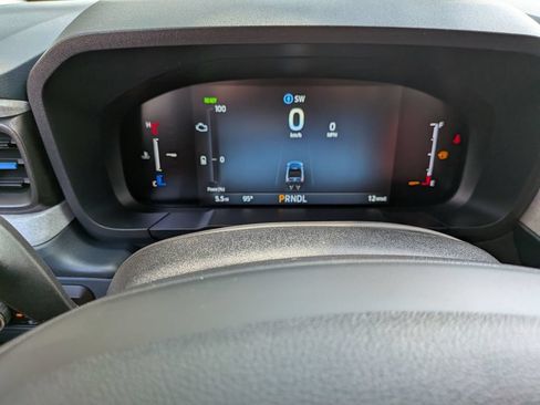 New 2026 Ford Maverick XLT w/ XLT Luxury Package FWD image 18