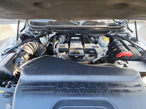Certified 2021 RAM 2500 Laramie image 17