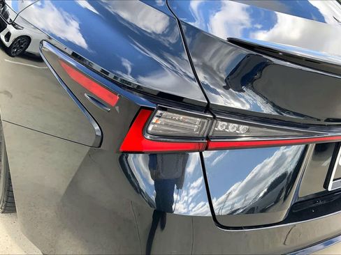 Used 2023 Lexus IS 350 F Sport image 28