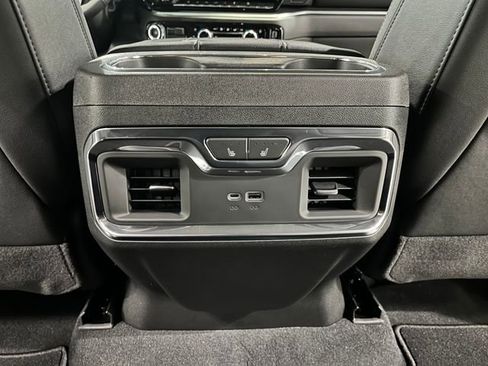 Used 2025 GMC Sierra 2500 SLT w/ SLT Premium Package AWD/4WD image 28