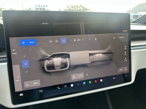 Used 2022 Tesla Model X Plaid image 17