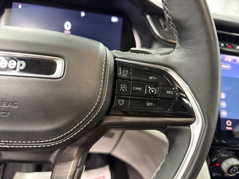 Used 2022 Jeep Grand Cherokee L Overland image 25