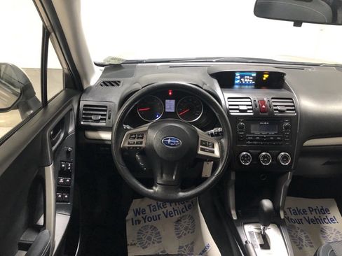 Used 2015 Subaru Forester 2.5i Premium w/ All-Weather Package image 31