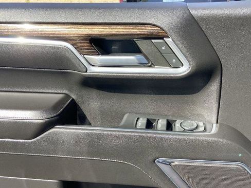 Used 2022 GMC Sierra 1500 Elevation w/ X31 Off-Road Package image 19
