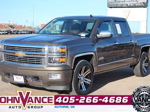 Used 2014 Chevrolet Silverado 1500 High Country w/ High Country Premium Package image 3