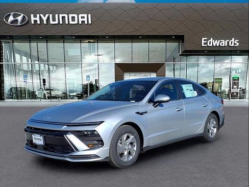 New 2025 Hyundai Sonata SE FWD image 1