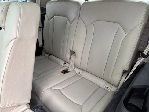 Used 2017 Audi Q7 3.0T Premium Plus image 15