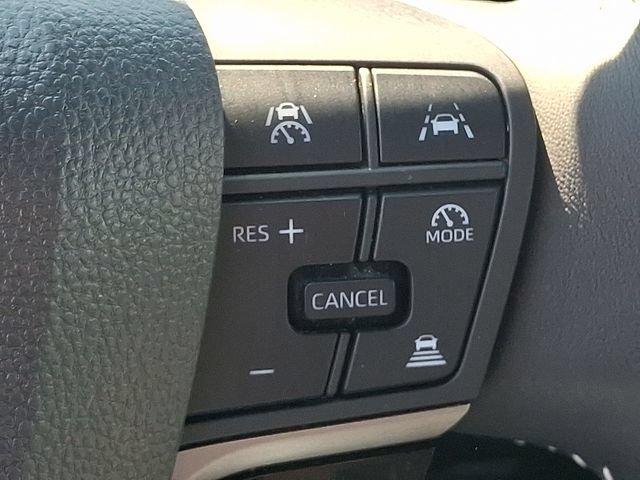 Used 2026 Toyota Camry SE FWD image 22