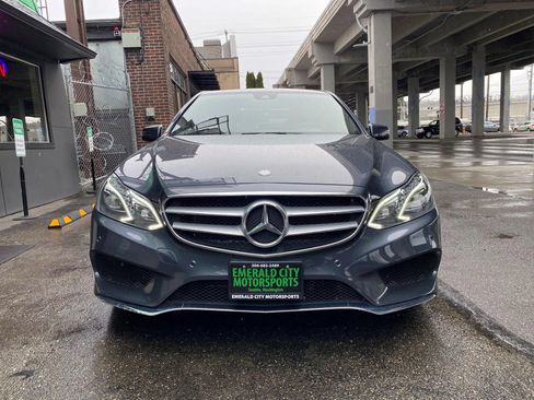 Used 2016 Mercedes-Benz E 350 Sedan image 5