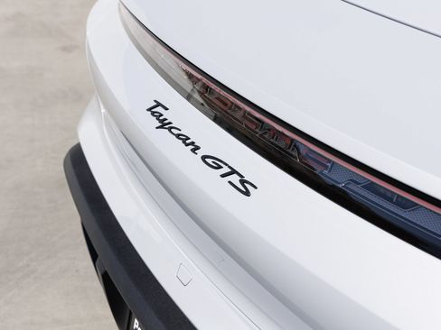 New 2026 Porsche Taycan GTS AWD/4WD image 12