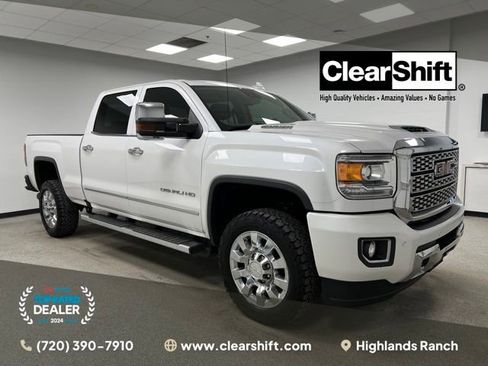 Used 2019 GMC Sierra 2500 Denali w/ Duramax Plus Package AWD/4WD image 1