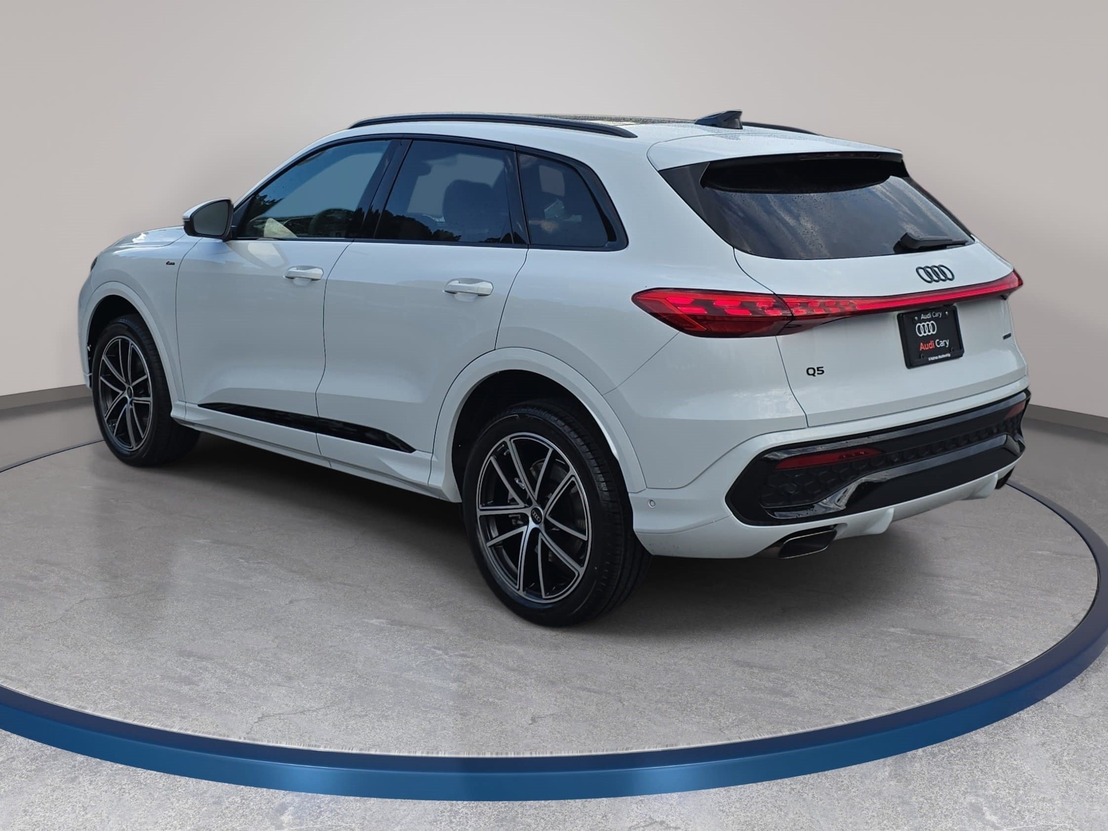 New 2026 Audi Q5 Premium Plus AWD/4WD image 7
