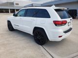 Used 2021 Jeep Grand Cherokee Laredo X image 3