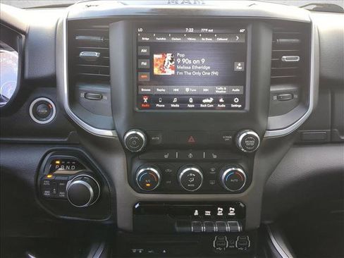 Used 2019 RAM 1500 Big Horn AWD/4WD image 14